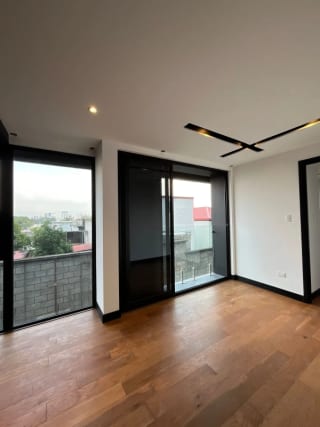Zona 11 Villa Mariscal — miniatura 1 de 5
